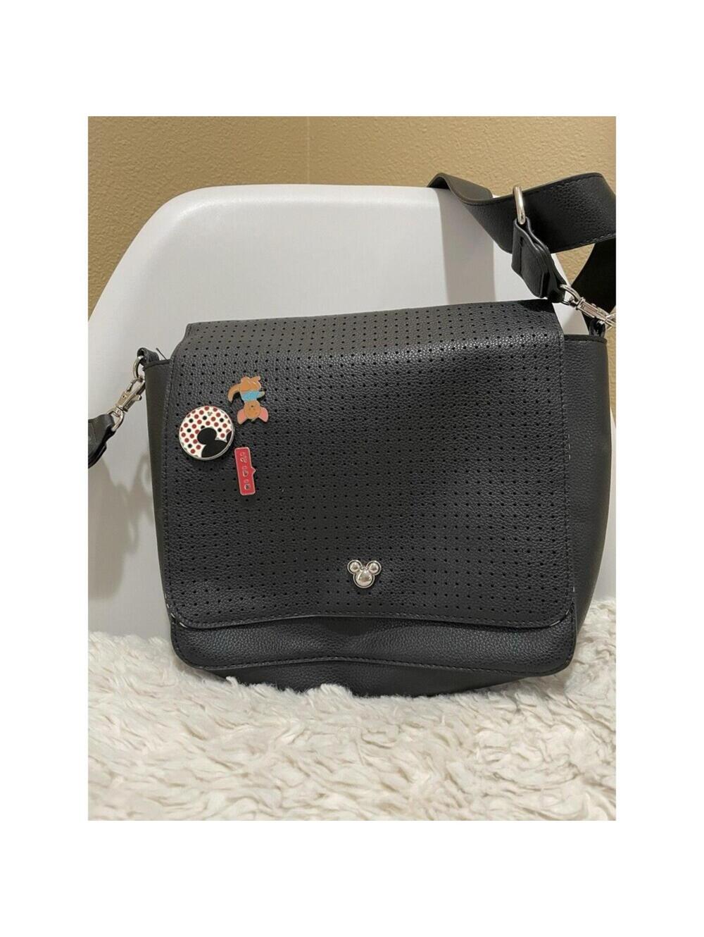 Disney 2021 Mickey Mouse Icon Square Crossbody Bag – Black Pin Purse